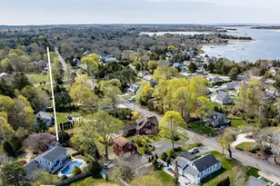 8 Elizabeth Rd, Bourne, MA 02559 - Photo 29