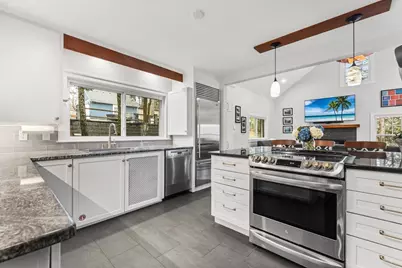 535 Great Plain Ave, Needham, MA 02492 - Photo 5