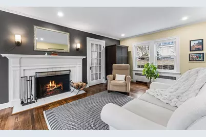 535 Great Plain Ave, Needham, MA 02492 - Photo 11