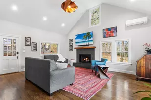 535 Great Plain Ave, Needham, MA 02492 - Photo 7