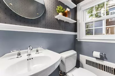 535 Great Plain Ave, Needham, MA 02492 - Photo 9