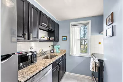 32 Newman Rd #1, Malden, MA 02148 - Photo 3