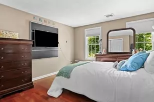 10 Legion Dr, Plainville, MA 02762 - Photo 17