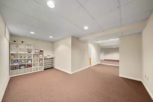 15 Godfrey Ln, Milford, MA 01757 - Photo 35