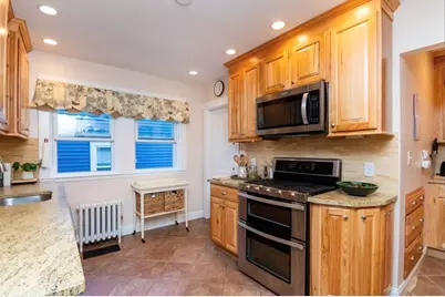 33 Pierce Ave #1, Boston, MA 02122 - Photo 7