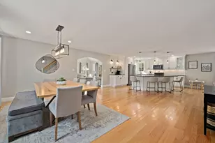 16 Farm St, Weymouth, MA 02190 - Photo 3