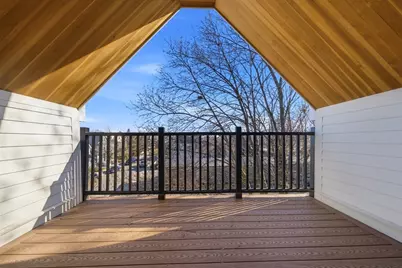 28 Cherry St #28, Medford, MA 02155 - Photo 19