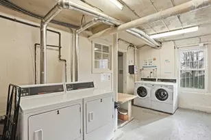 90 Kilsyth Rd, Boston, MA 02135 - Photo 19