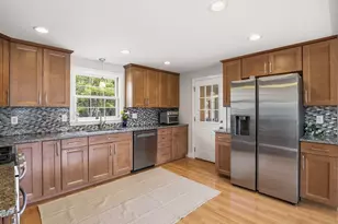 79 Garrison Rd, Chelmsford, MA 01824 - Photo 7