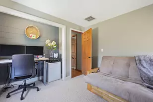 15 Warren St, Plainville, MA 02762 - Photo 25