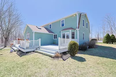 15 Warren St, Plainville, MA 02762 - Photo 31