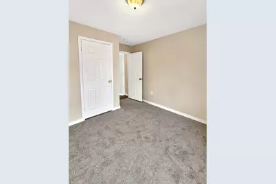 127 Howard St #1, Lawrence, MA 01841 - Photo 11