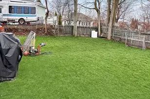 127 Howard St, Lawrence, MA 01841 - Photo 19