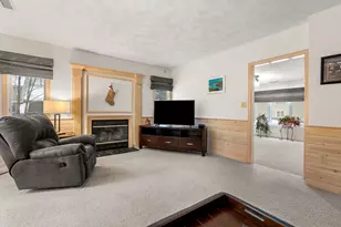 113 Brickett Hill Cir, Haverhill, MA 01830 - Photo 13