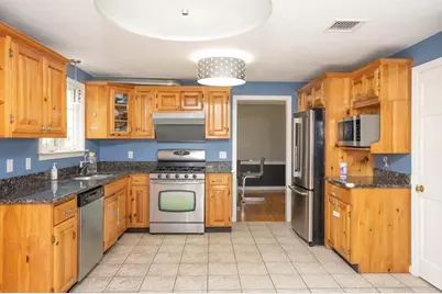 2 Toni Ln, Franklin, MA 02038 - Photo 7