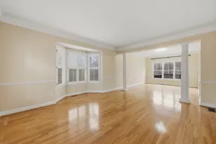 35 Peter St, Holliston, MA 01746 - Photo 5