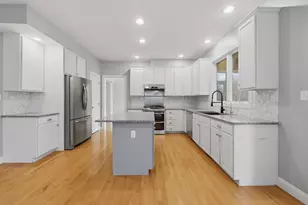 35 Peter St, Holliston, MA 01746 - Photo 11