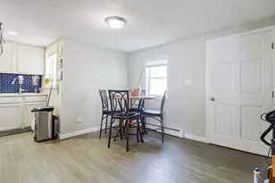 104 Oak St, Fall River, MA 02720 - Photo 17