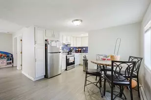 104 Oak St, Fall River, MA 02720 - Photo 5