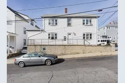 104 Oak St, Fall River, MA 02720 - Photo 3