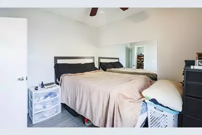 104 Oak St, Fall River, MA 02720 - Photo 15