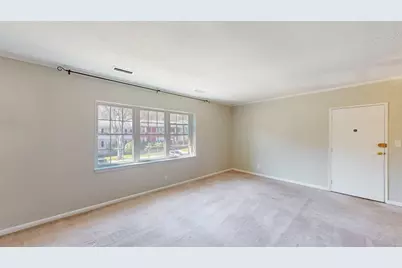 137 Lake Shore Rd #4, Boston, MA 02135 - Photo 9