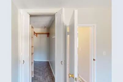 137 Lake Shore Rd #4, Boston, MA 02135 - Photo 11