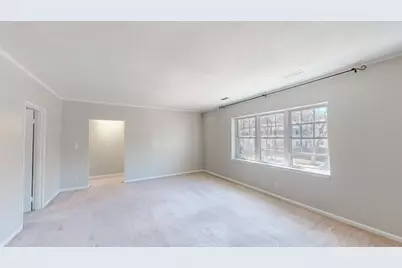 137 Lake Shore Rd #4, Boston, MA 02135 - Photo 7