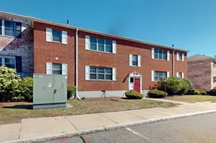 137 Lake Shore Rd, Boston, MA 02135 - Photo 25