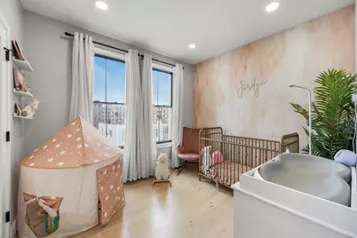 839 Saratoga St #3, Boston, MA 02128 - Photo 9