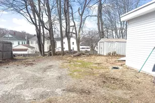 93 Greenwood St, Gardner, MA 01440 - Photo 21