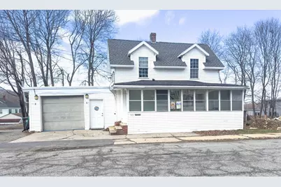 93 Greenwood St, Gardner, MA 01440 - Photo 1