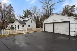 61 E Brimfield Rd, Holland, MA 01521 - Photo 3