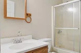 10 Meadowbrook Ct, Oxford, MA 01540 - Photo 29