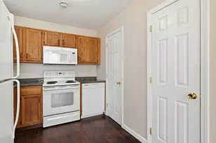 10 Meadowbrook Ct, Oxford, MA 01540 - Photo 17