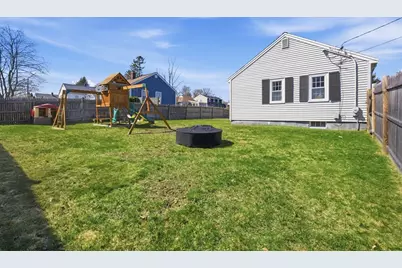 77 Clapp St, Abington, MA 02351 - Photo 25