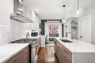 772 E 6th St, Boston, MA 02127 - Photo 7