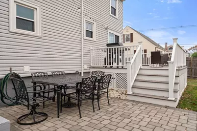 220 Lynn St, Peabody, MA 01960 - Photo 23