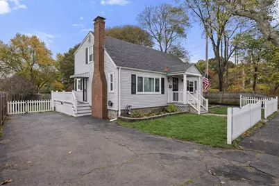 220 Lynn St, Peabody, MA 01960 - Photo 29