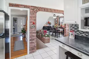 85 Newbury St, Lowell, MA 01851 - Photo 25