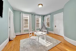 18 Hersam St, Stoneham, MA 02180 - Photo 21