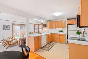 71 Edsel Rd, Littleton, MA 01460 - Photo 9