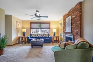 31 Christopher, Methuen, MA 01844 - Photo 11