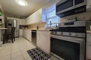 193 Snell, Fall River, MA 02721 - Photo 7