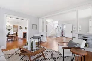 37 Pomfret St, Boston, MA 02132 - Photo 13