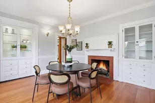 37 Pomfret St, Boston, MA 02132 - Photo 15