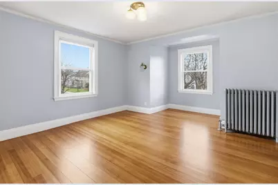 37 Pomfret St, Boston, MA 02132 - Photo 23