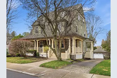 37 Pomfret St, Boston, MA 02132 - Photo 3