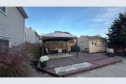 34 Brookline Ave, Hull, MA 02045 - Photo 3