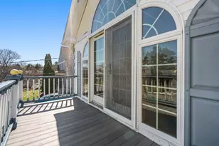 113 Temple Rd, Waltham, MA 02452 - Photo 23